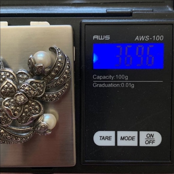 KENNETH J LANE VINTAGE MARCASITE PEARL BROOCH - Picture 7 of 10